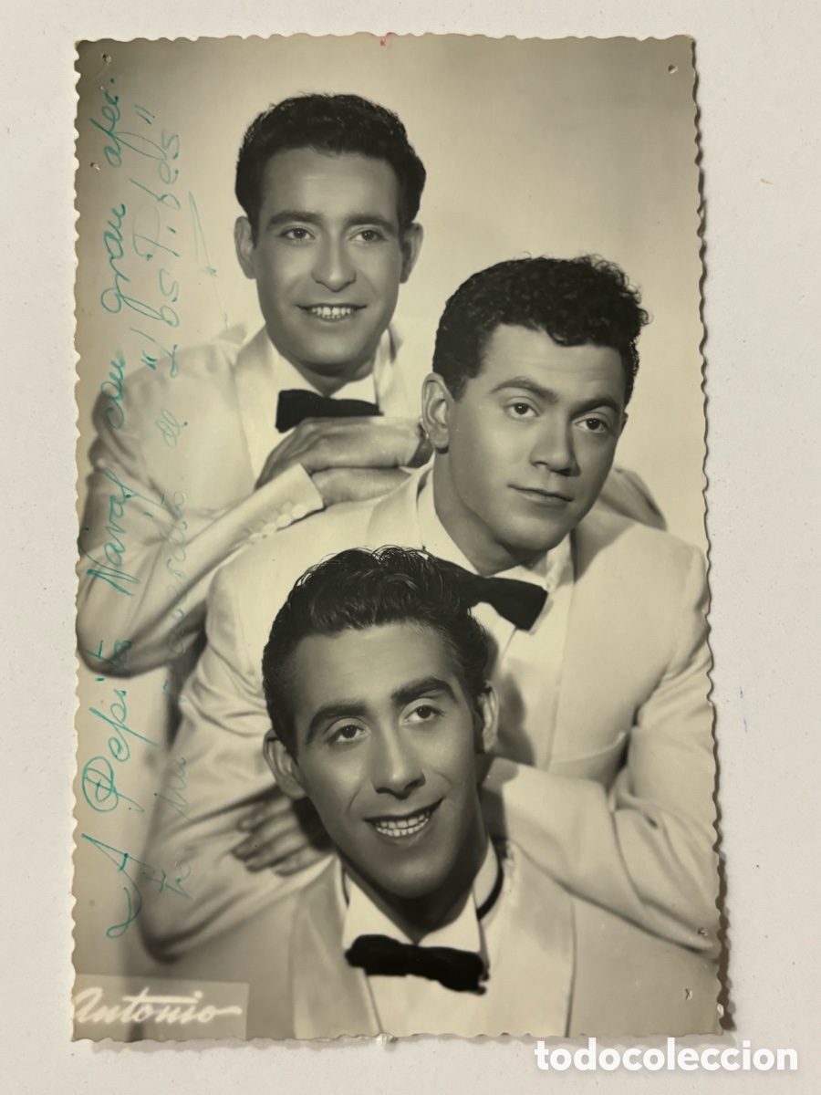 Aut&oacute;grafos antiguos de cantantes y m&uacute;sicos: Foto original con aut&oacute;grafo del grupo musical los Pibes L
