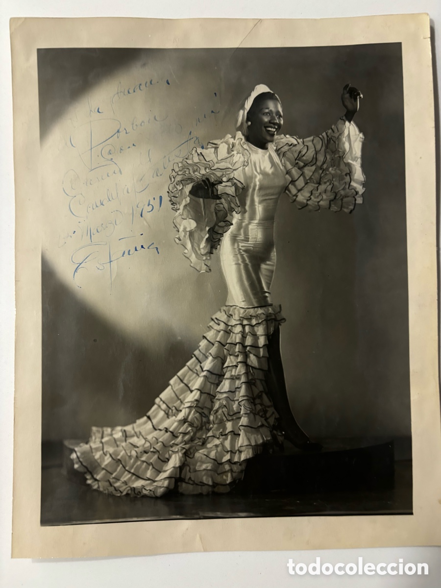 Aut&oacute;grafos antiguos de cantantes y m&uacute;sicos: Foto original aut&oacute;grafo de cantante cubana Candita Batista la negra afrocubana foto Guirau Barcelona