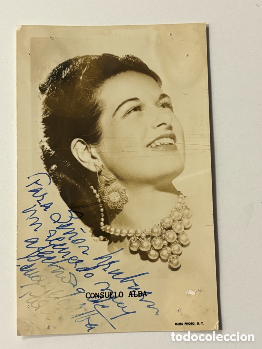 Autogramme von Musikern: Foto original con aut&oacute;grafo de la cantante Consuelo Alba
