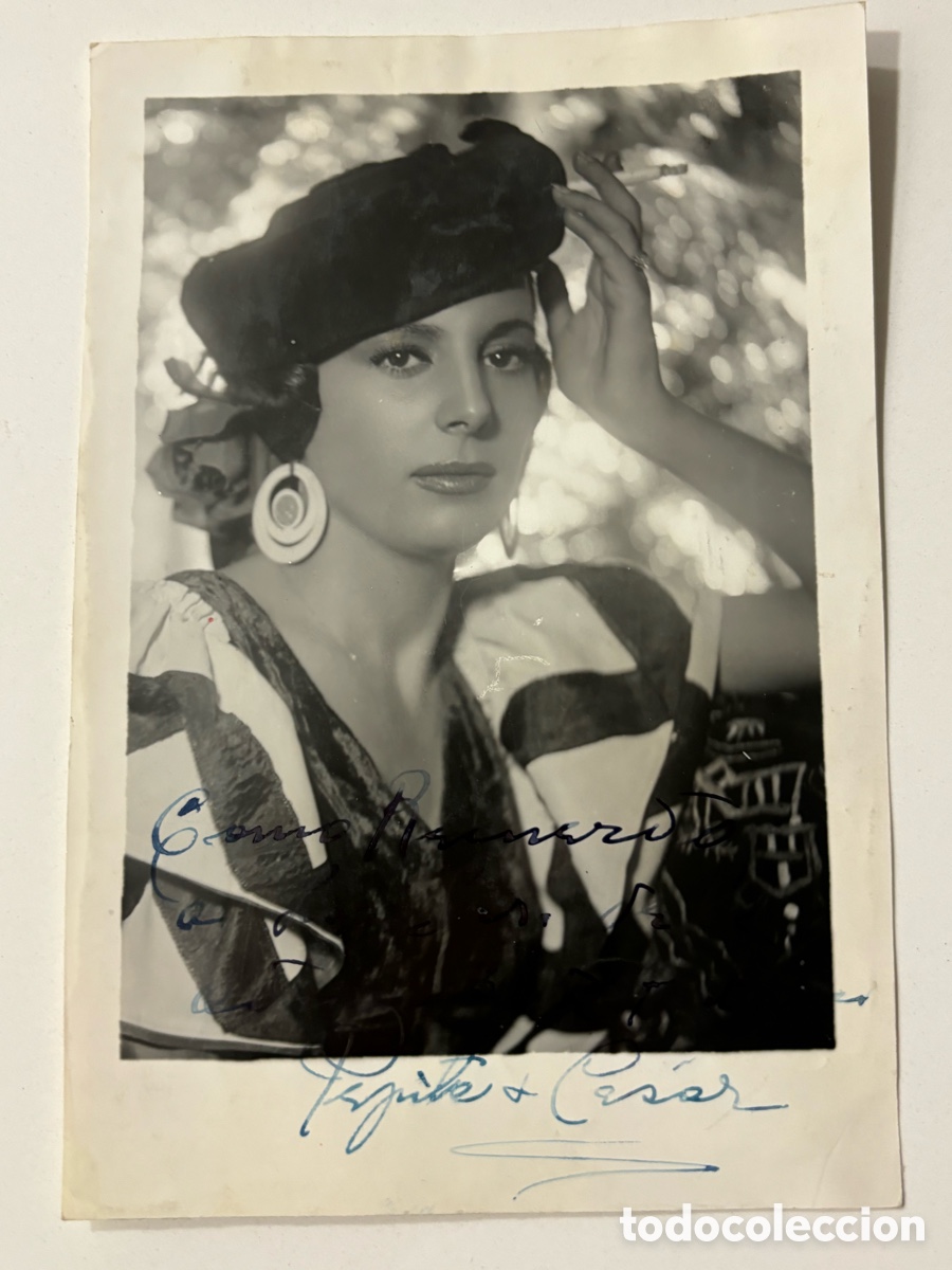 Aut&oacute;grafos antiguos de cantantes y m&uacute;sicos: Foto original con aut&oacute;grafo de la vedette Paquita Casar