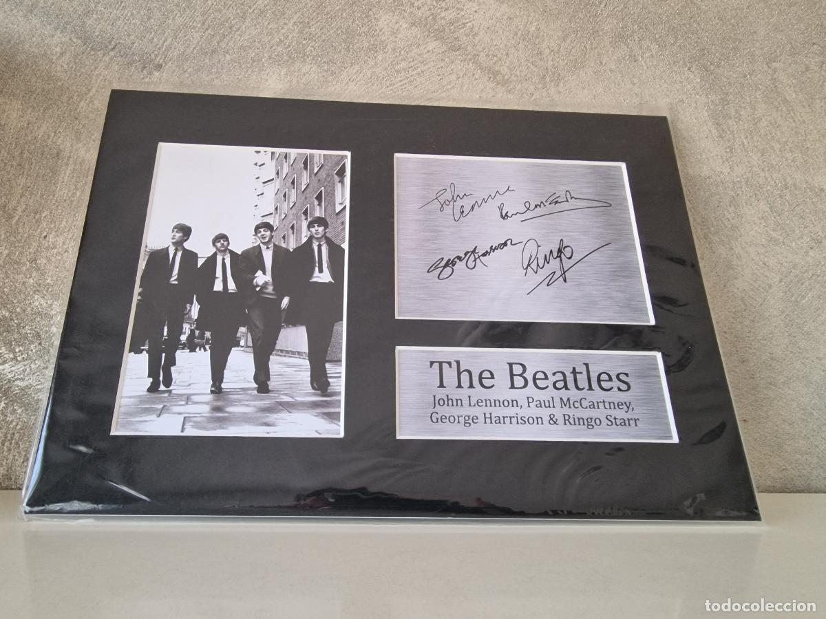 Aut&oacute;grafos antiguos de cantantes y m&uacute;sicos: FOTO Y AUT&Oacute;GRAFOS THE BEATLES