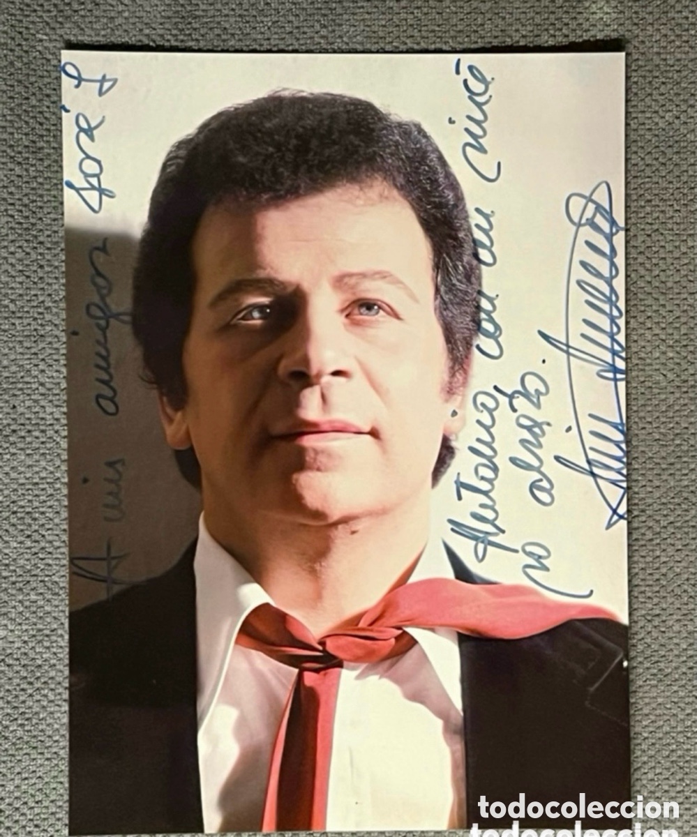 Aut&oacute;grafos antiguos de cantantes y m&uacute;sicos: LUIS LUCENA. Cantante Valenciano. Fotograf&iacute;a Autografo Original (h.1970?) Medidas: 28 x 40