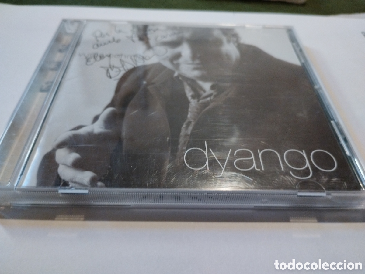 Aut&oacute;grafos antiguos de cantantes y m&uacute;sicos: CD con aut&oacute;grafo de Dyango Vuela con migo