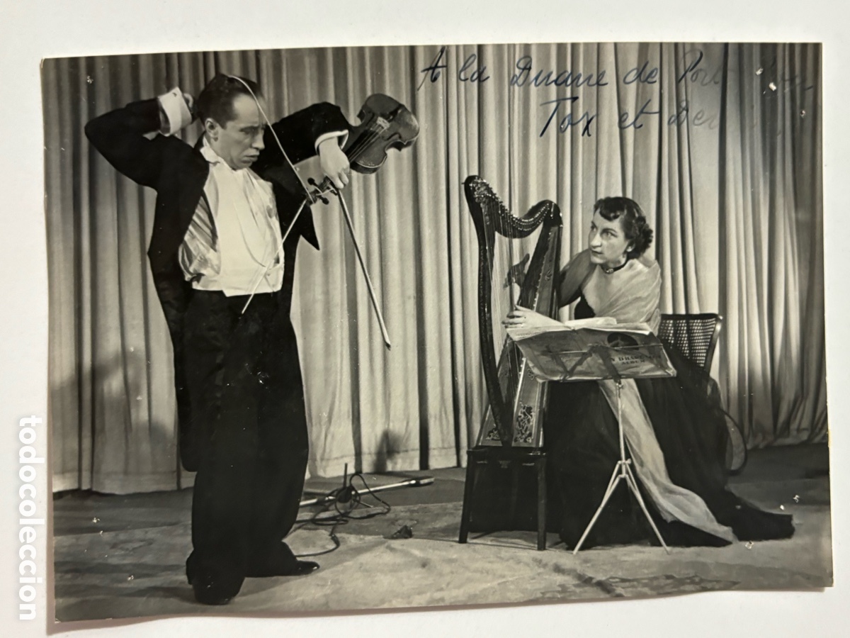 Music Autographs: Foto original con aut&oacute;grafo pareja c&oacute;mica de teatro