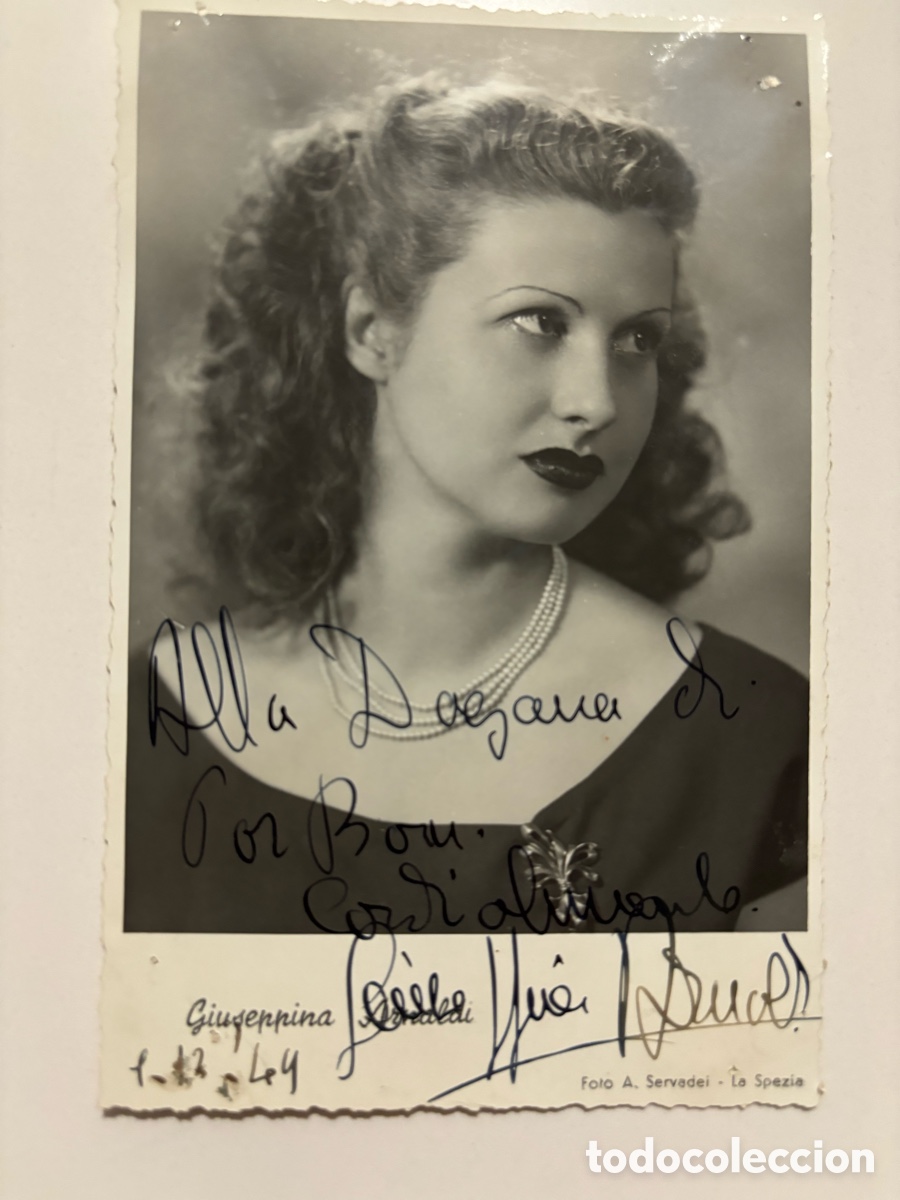 Music Autographs: Foto original con aut&oacute;grafo de la soprano italiana Giuseppina Arnaldi