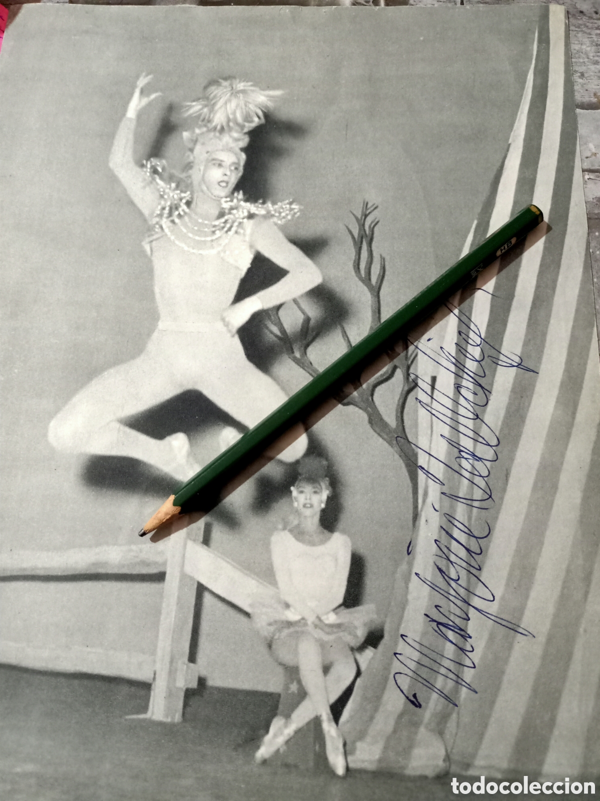 Aut&oacute;grafos antiguos de cantantes y m&uacute;sicos: Bailarines Wladimir Skourstoff y Marjorie Tallchief autografo en Idilio 1954