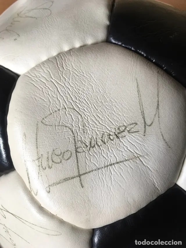 Coleccionismo deportivo: Bal&oacute;n firmado Quinta del Buitre - Foto 6