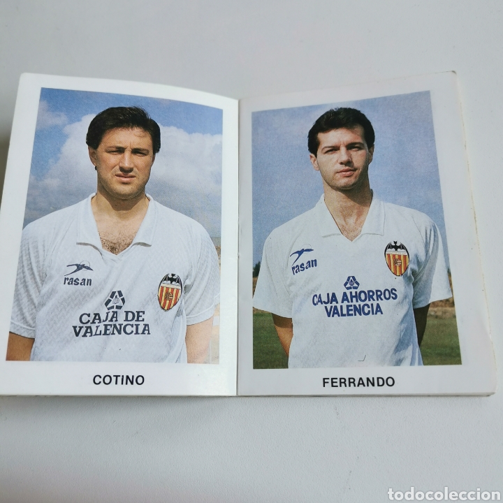 Coleccionismo deportivo: Libreto Plantilla Jugadores Valencia Club de Fútbol Temporada 1989-90 Firmada por varios jugadores - Foto 5 - 212082840