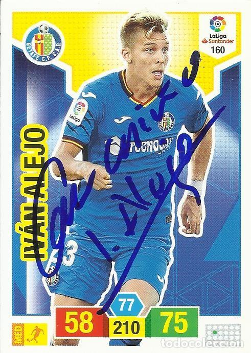 Sports collectibles: Iv&aacute;n Alejo. Cromo firmado. F&uacute;tbol. Liga 2019. LFP. Panini Adrenalyn. 9x6,5 cm.