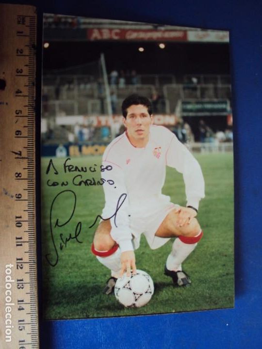 Sports collectibles: (F-220105)FOTOGRAFIA DEDICADA DE SIMEONE SEVILLA C.F.
