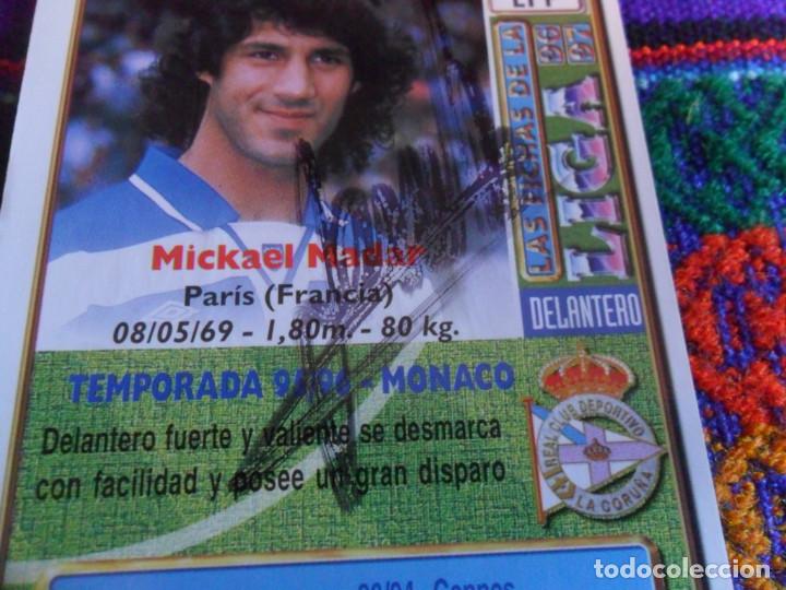 Sports collectibles: 2 AUT&Oacute;GRAFO ORIGINAL MICKAEL MADAR DEPORTIVO DE LA CORU&Ntilde;A EN CROMO LAS FICHAS DE LA LIGA 96 97. BE.