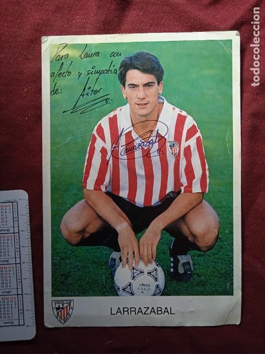 Coleccionismo deportivo: Athl&eacute;tic de Bilbao. Aut&oacute;grafo. Larraz&aacute;bal - Foto 1