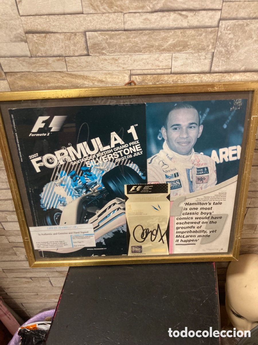 Coleccionismo deportivo: Cuadro con 2 aut&oacute;grafos de lewis hamilton, certificados - Foto 1