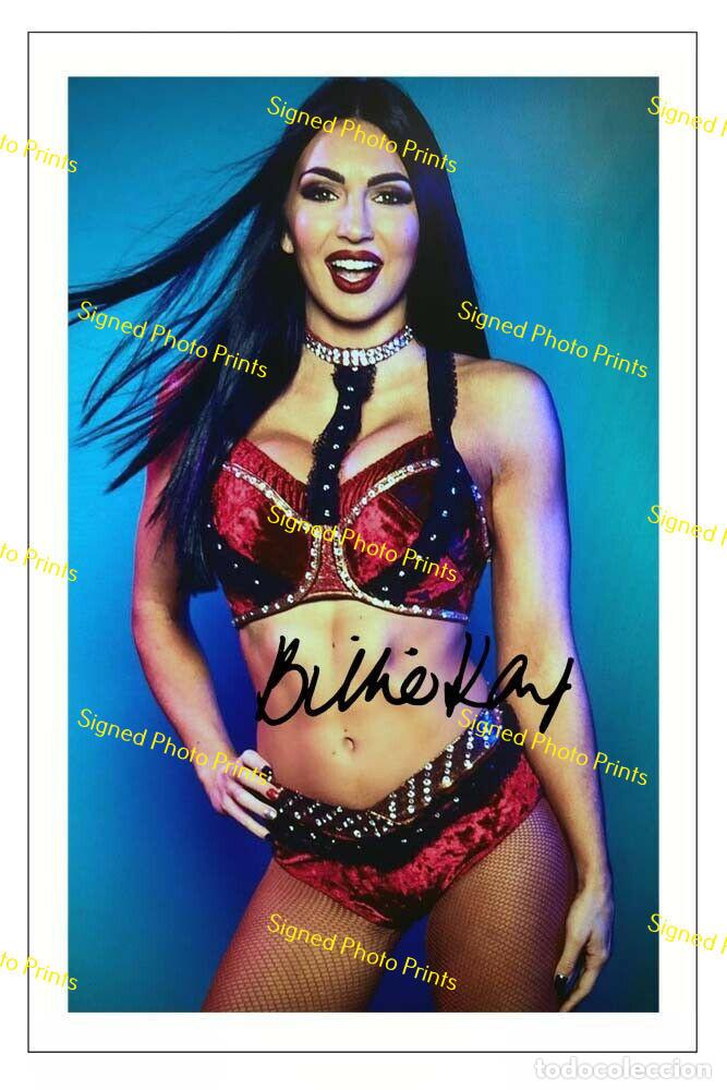 Sammelleidenschaft Sport: WWE BILLIE KAY - FOTO FIRMADA FIRMA IMPRESA - ENV&Iacute;O GRATIS