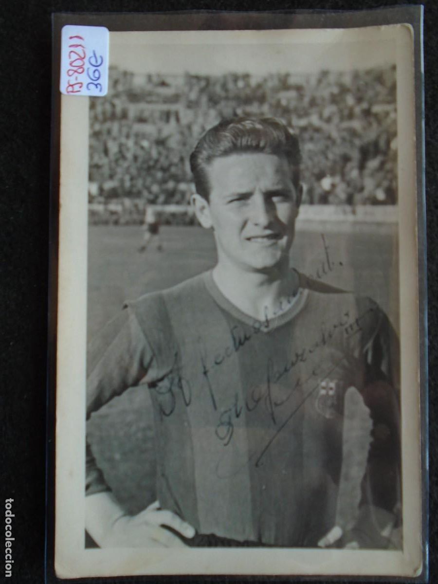 Coleccionismo deportivo: (PS-80211)FOTOGRAFIA DEDICADA DEDICADA DE GONZALVO III C.F.BARCELONA A&Ntilde;OS 40-50