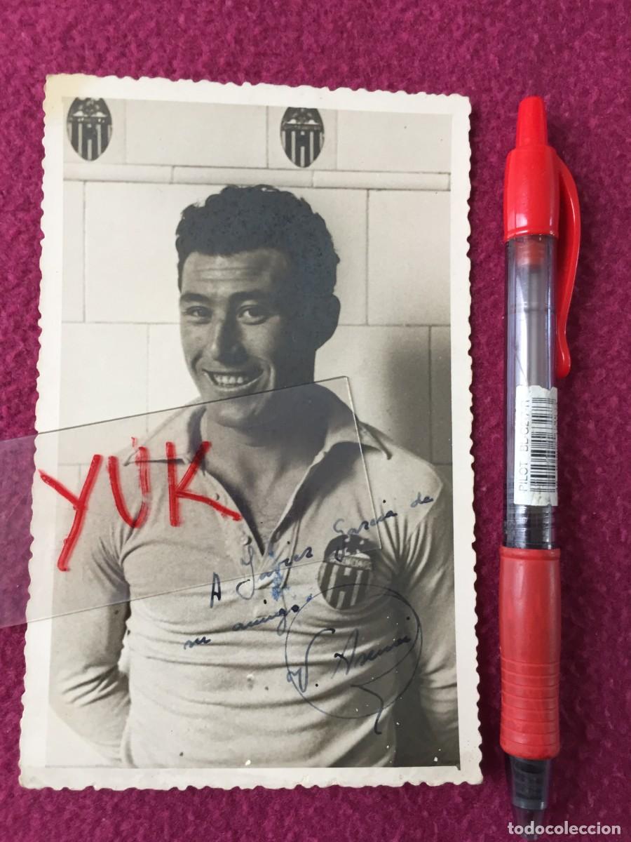 Coleccionismo deportivo: A&Ntilde;OS 40 - VALENCIA CF - VICENTE ASENSI ALBENTOSA -PRECIOSA FOTO CON AUTOGRAFO y DEDICATORIA ORIGINAL