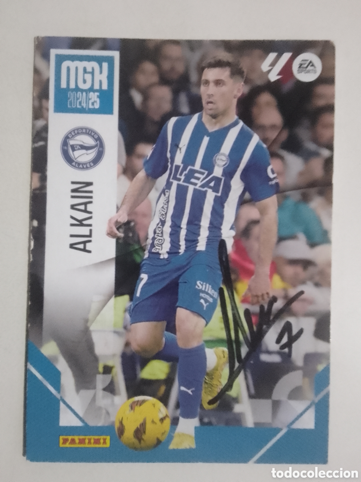 Coleccionismo deportivo: Cromo autografiado Alkain &bull; Alav&eacute;s.