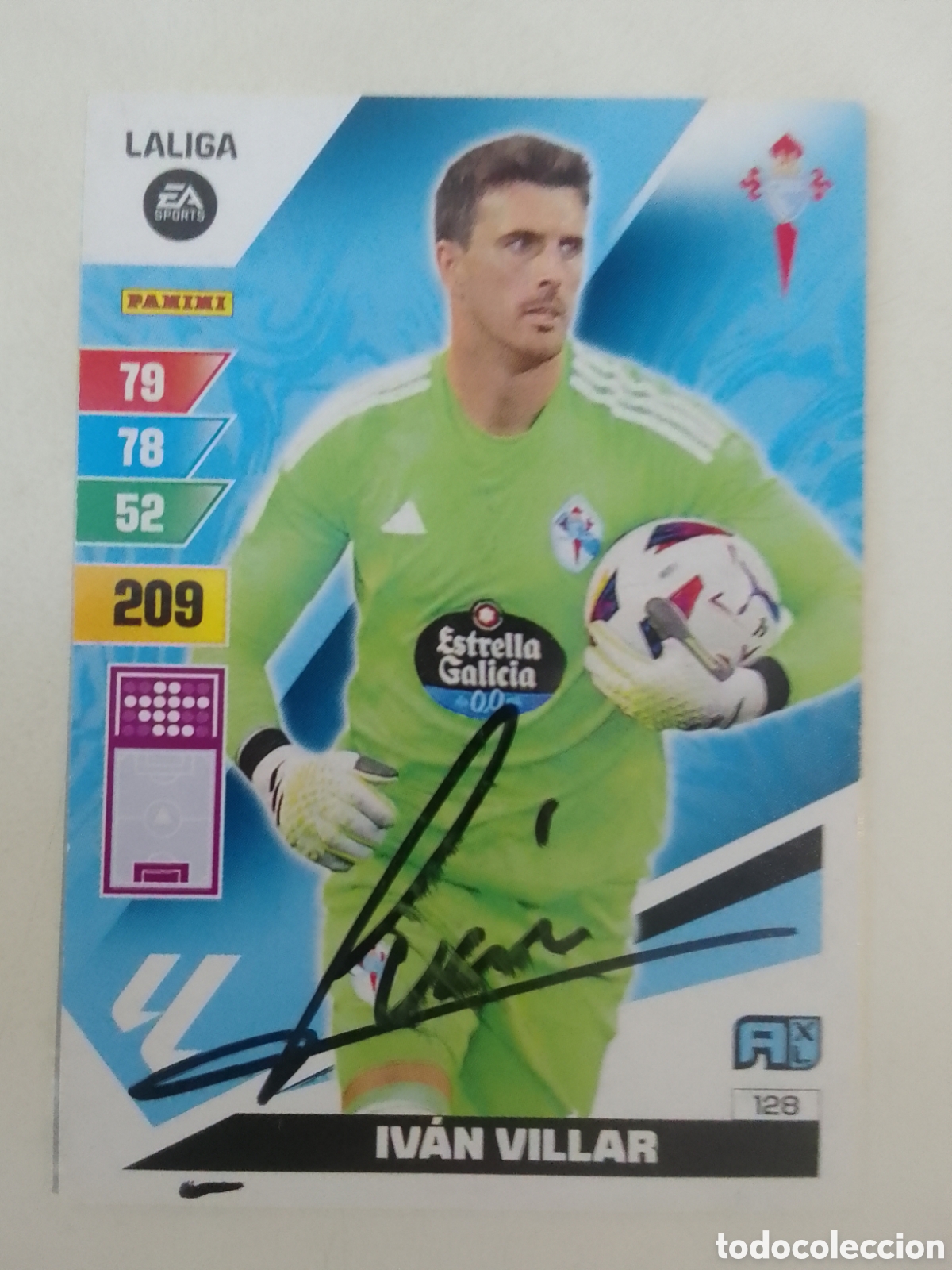 Coleccionismo deportivo: Cromo autografiado Iv&aacute;n Villar &bull; Celta.