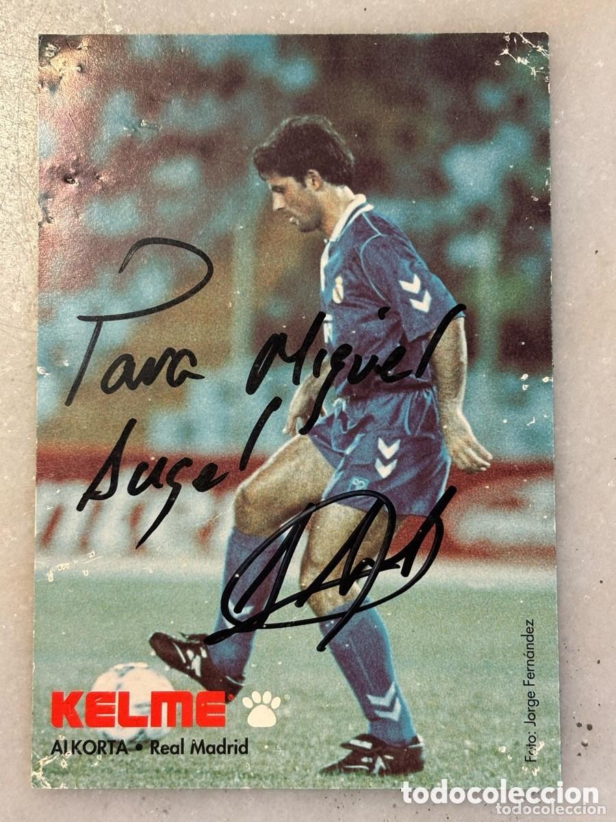 Coleccionismo deportivo: Tarjeta Rafa Alcorta Real Madrid. Aut&oacute;grafo original. Publicidad Kelme a&ntilde;os 80