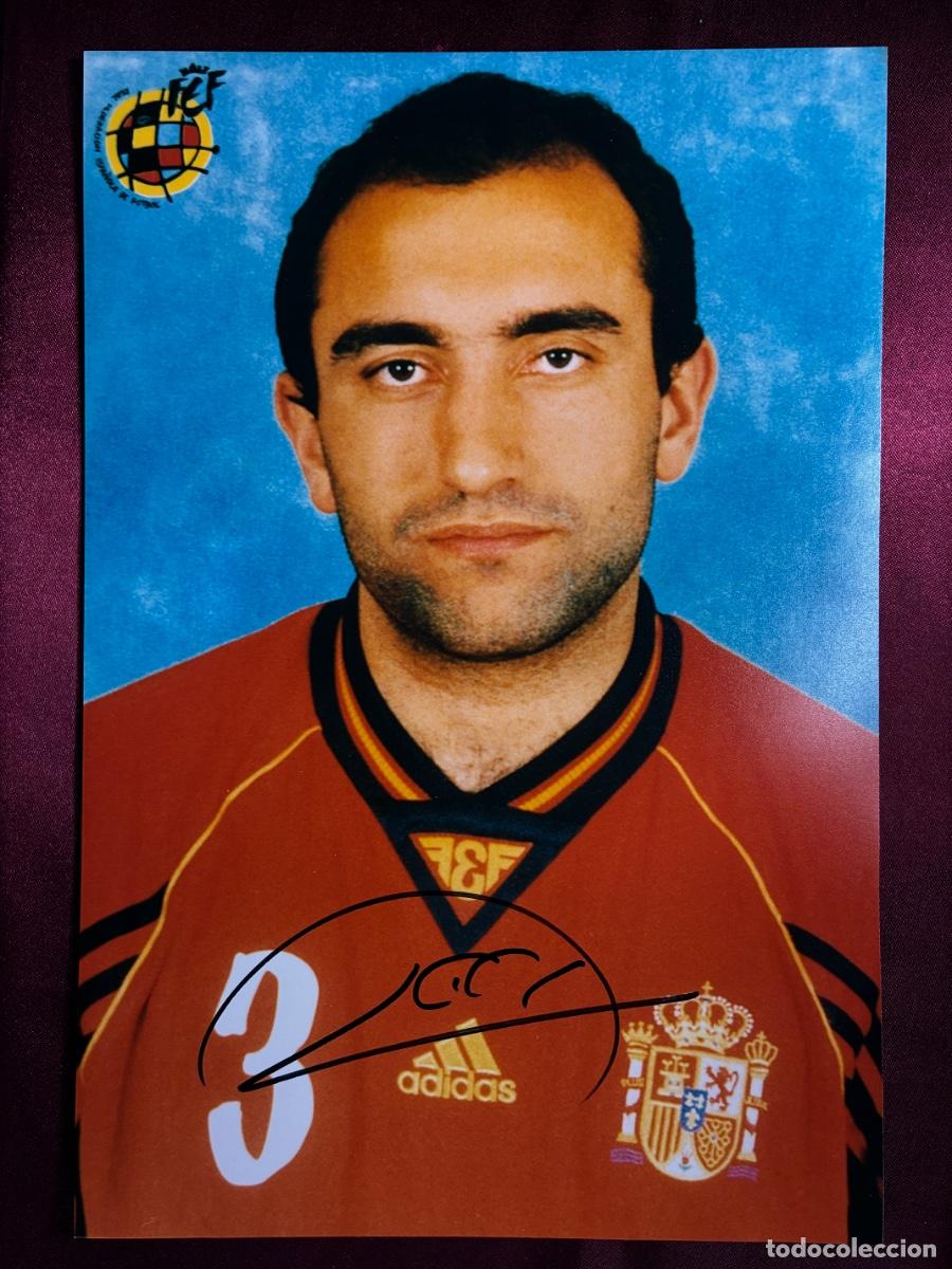 Coleccionismo deportivo: Aut&oacute;grafo original ABELARDO FERN&Aacute;NDEZ-futbolista espa&ntilde;ol-Foto 30x20cm firmada