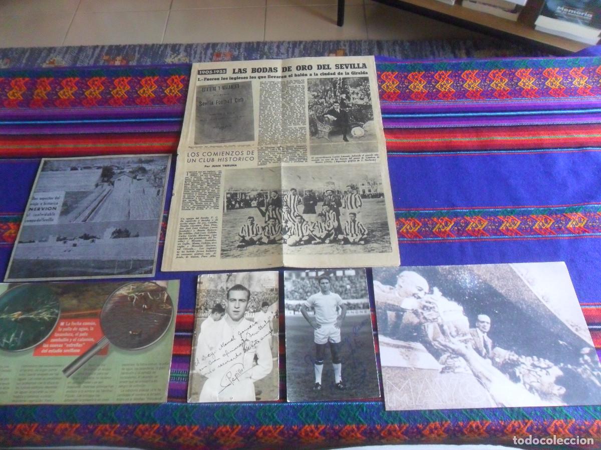 Coleccionismo deportivo: SEVILLA FC FOTO AUT&Oacute;GRAFO PEPILLO Y JOS&Eacute; MAR&Iacute;A COBO A&Ntilde;OS 50 Y 60 REGALO ENCARTE BODAS DE ORO 3 FOTOS