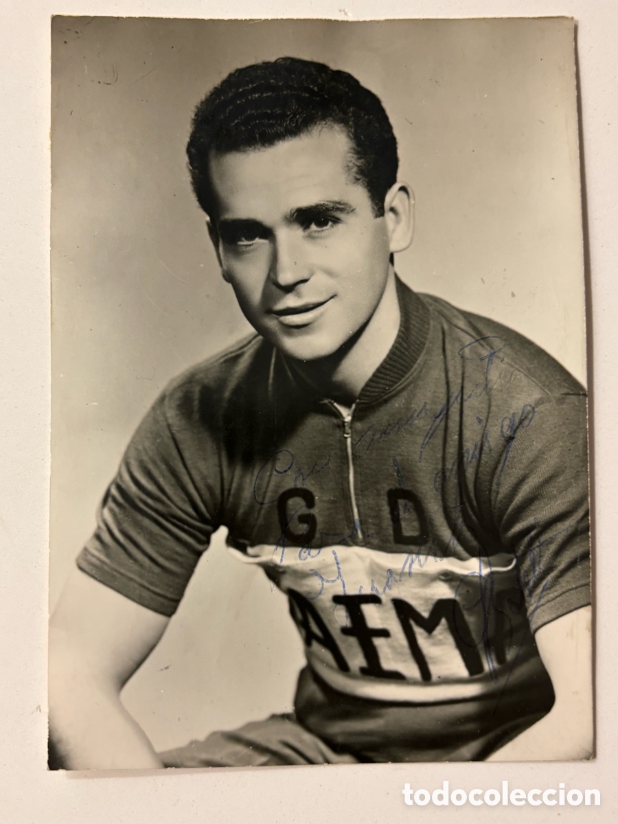 Coleccionismo deportivo: Foto original ciclismo con aut&oacute;grafo del ciclista de almusafes Salvador Botella