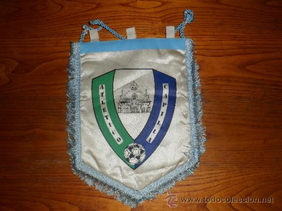 Coleccionismo deportivo: BANDER&Iacute;N ATLETICO CAPILLA - Foto 1