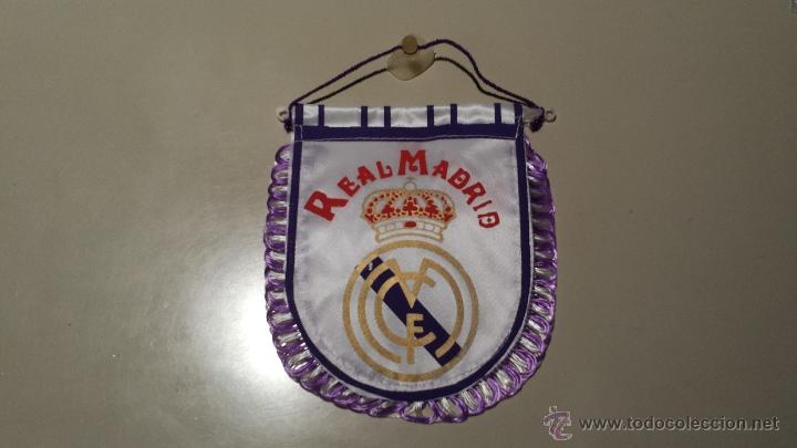 BANDERIN VINTAGE REAL Madrid Campeon Liga 1974-75 Netzer, Del Bosque, Velazquez EUR 74,97 - ES