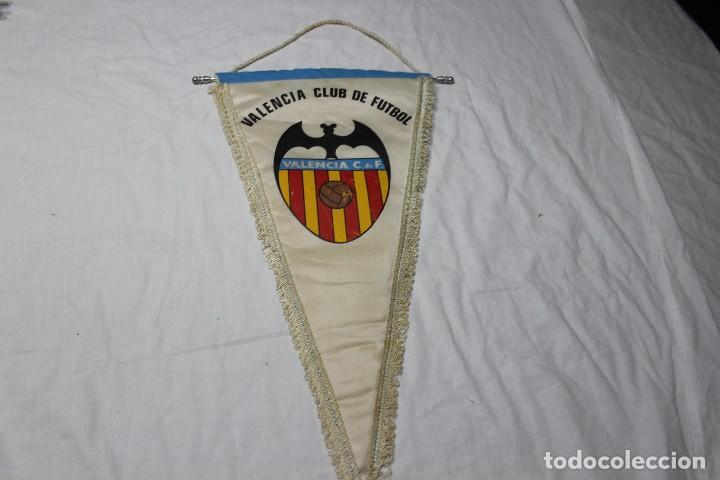 Fanion Valencia CF (Espagne) - Format 9x11 Cm - Décoration Supporters