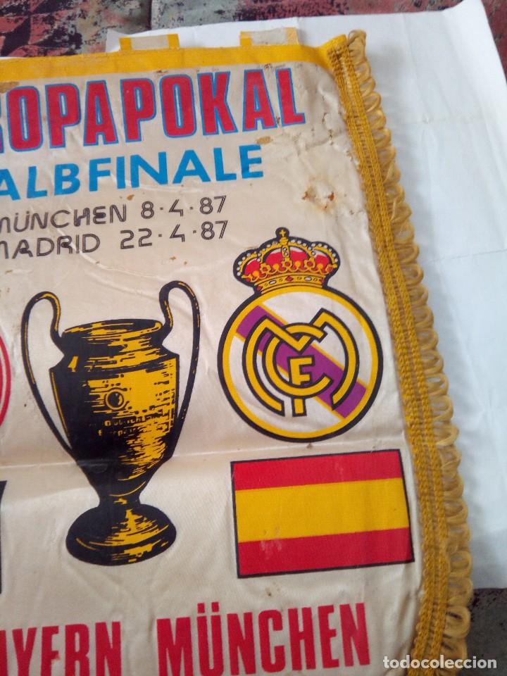 Fanion Real Madrid Espagne 23 Cm - Rare, Vintage, état 2-3