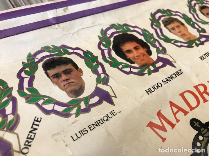Coleccionismo deportivo: Banderín real madrid club de futbol hugo sanchez luis enrrique butragueño - Foto 2 - 130234720