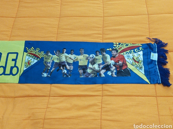 Coleccionismo deportivo: BUFANDA CADIZ C.F. - Foto 2