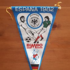 Coleccionismo deportivo: BANDERÍN ESPAÑA 1982 BIMBO COLECCIÓN ALEMANIA N° 5. Lote 200027206
