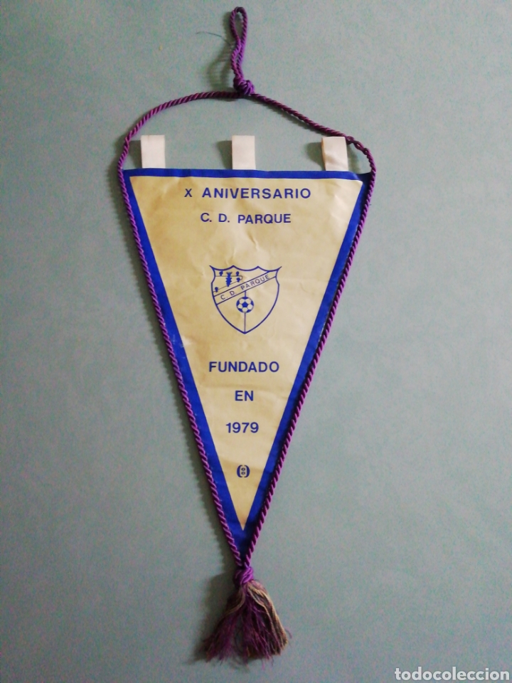 Coleccionismo deportivo: Banderin C. D. PARQUE - Foto 1