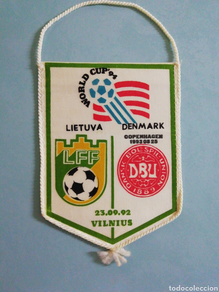 Coleccionismo deportivo: Banderin LITUANIA - DINAMARCA - Foto 1