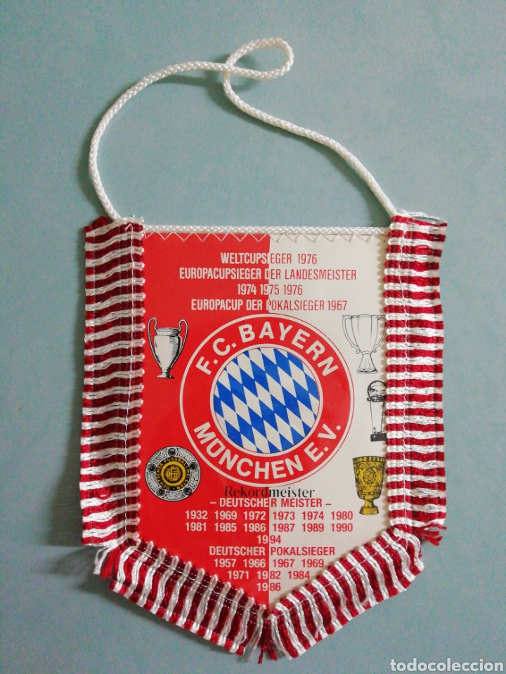 Ancien petit fanion FC BAYERN-MÜNCHEN (Football