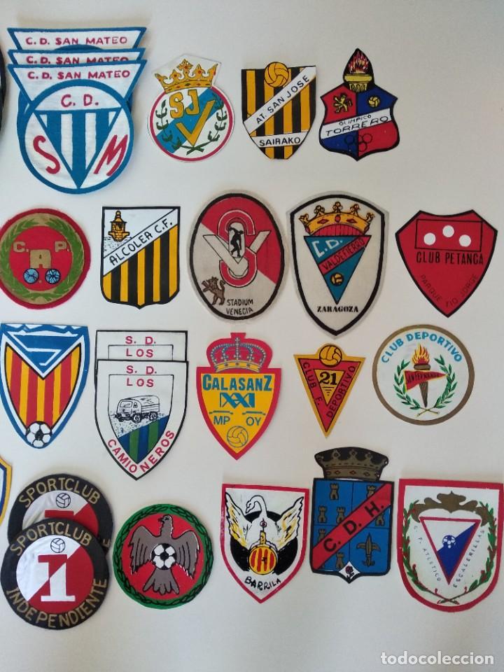 Coleccionismo deportivo: ESCUDOS DE HULE - Foto 3