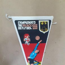 Coleccionismo deportivo: BANDERIN GIOR CAMPEONATO DDL MUNDO DE FUTBOL 1966 ALEMANIA