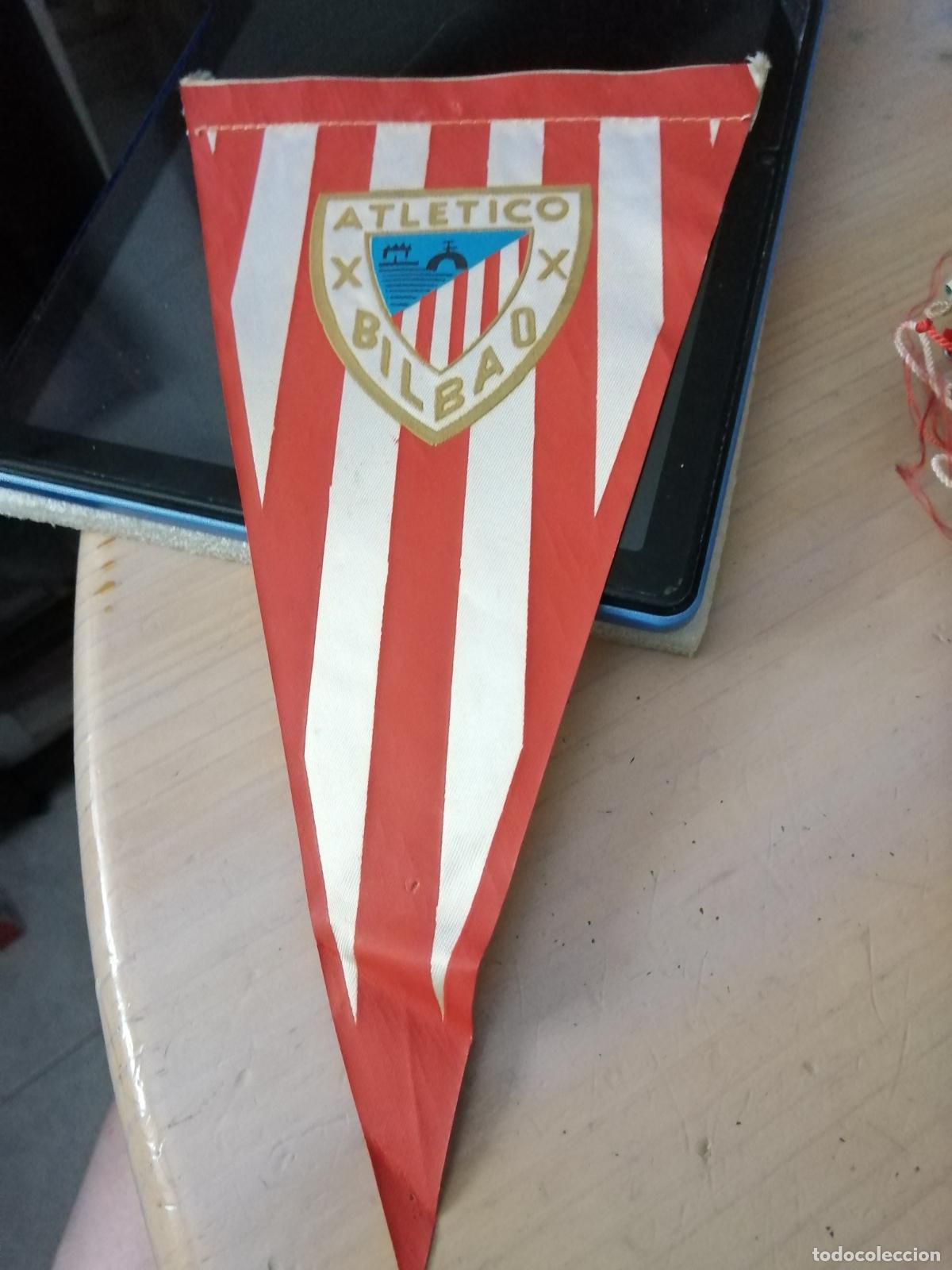 Coleccionismo deportivo: BANDER&Iacute;N 000 xcm F&Uacute;TBOL ATL&Eacute;TICO BILBAO ESCUDO HER&Aacute;LDICO A&Ntilde;OS 60