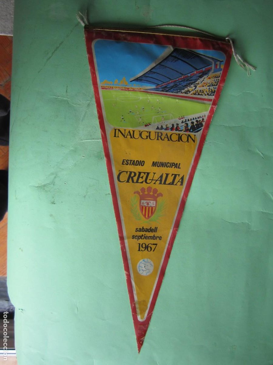 Coleccionismo deportivo: BANDERIN INAUGURACION ESTADIO MUNICIPAL CREU ALTA 1967 SABADELL