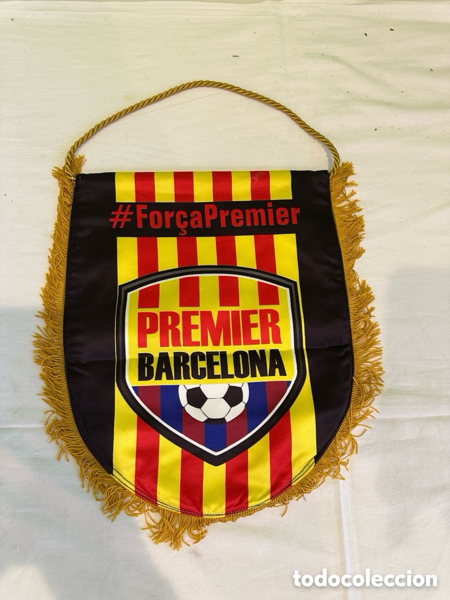 Coleccionismo deportivo: Bander&iacute;n Premier Barcelona For&ccedil;a Premier f&uacute;tbol Catalu&ntilde;a moderno