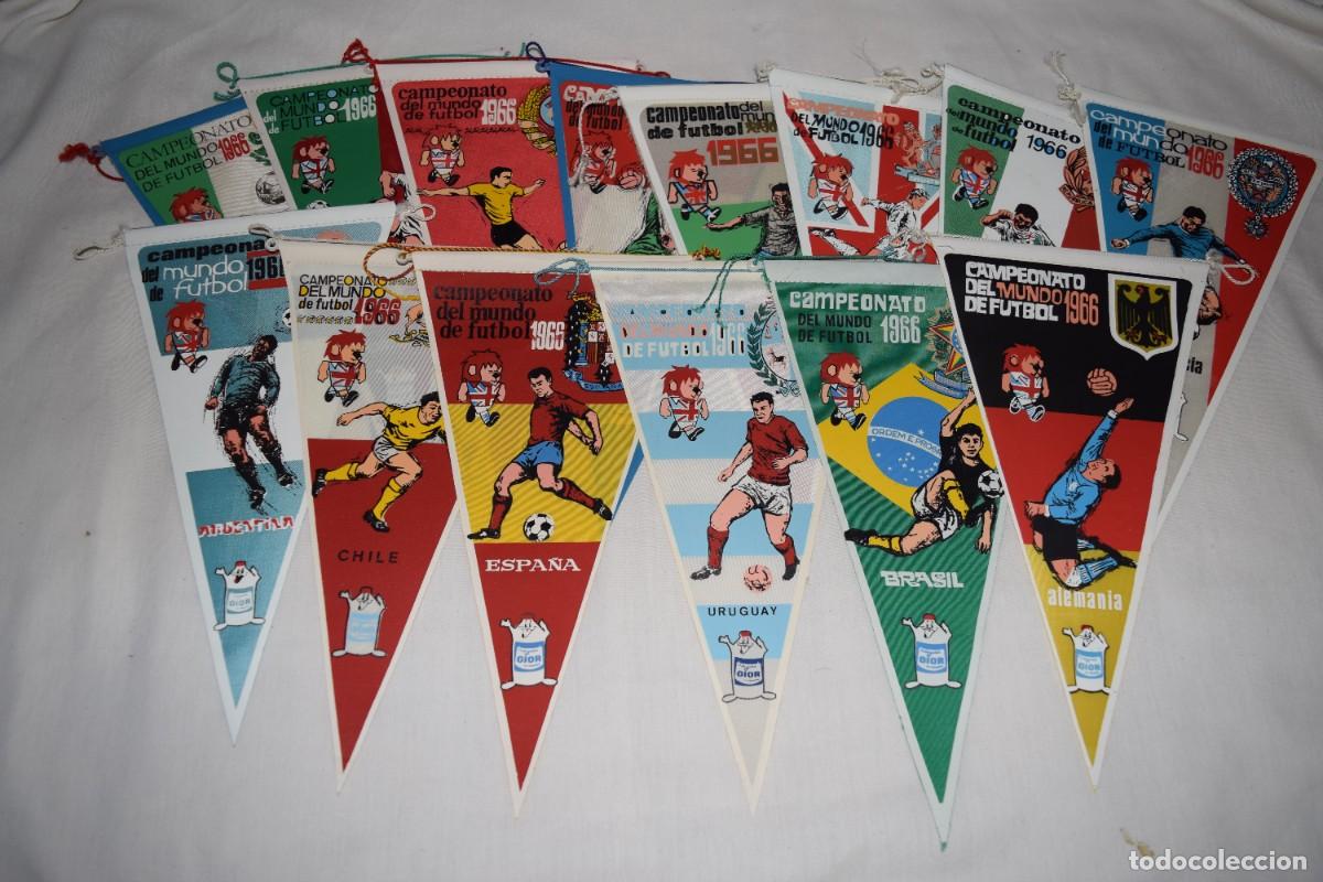 Coleccionismo deportivo: Campeonato del Mundo de Futbol 1966 / Lote 14 banderines diferentes - Publicidad GIOR - &iexcl;Mira fotos!