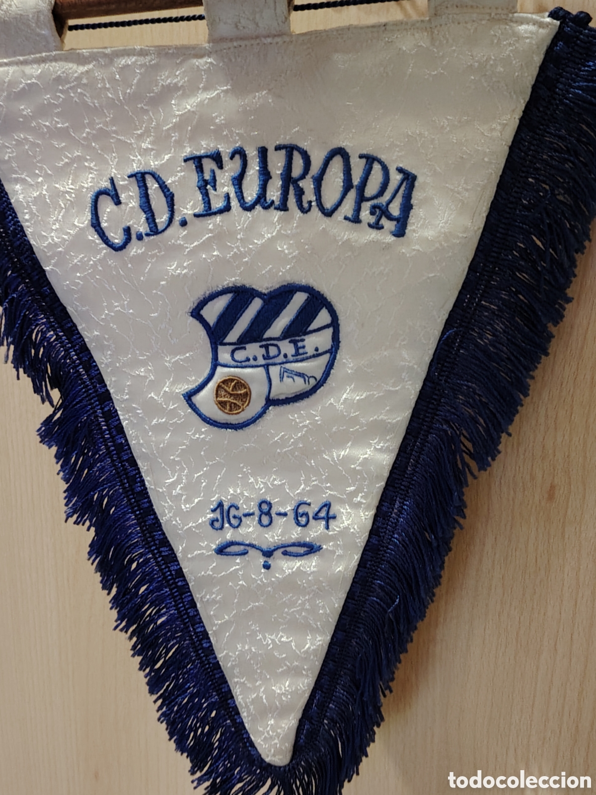 Coleccionismo deportivo: Banderin C. D. Europa a&ntilde;o 1964