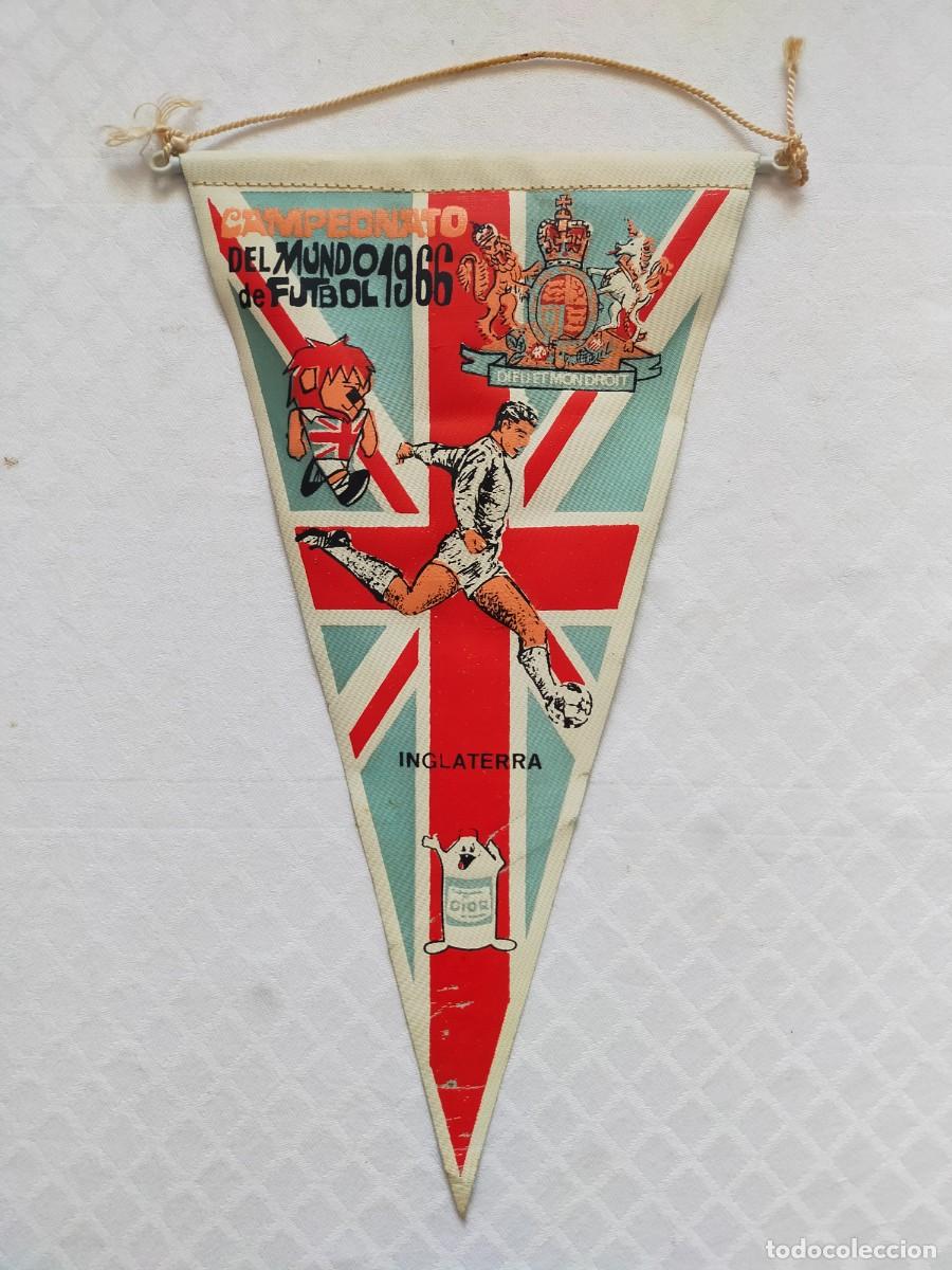 Coleccionismo deportivo: Bander&iacute;n. Campeonato del Mundo de F&uacute;tbol 1966: INGLATERRA - Publicidad detergentes Gior.