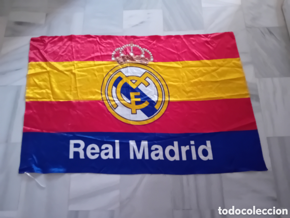 Coleccionismo deportivo: BANDERA FUTBOL REAL MADRID ESPA&Ntilde;A TAMA&Ntilde;O GRANDE