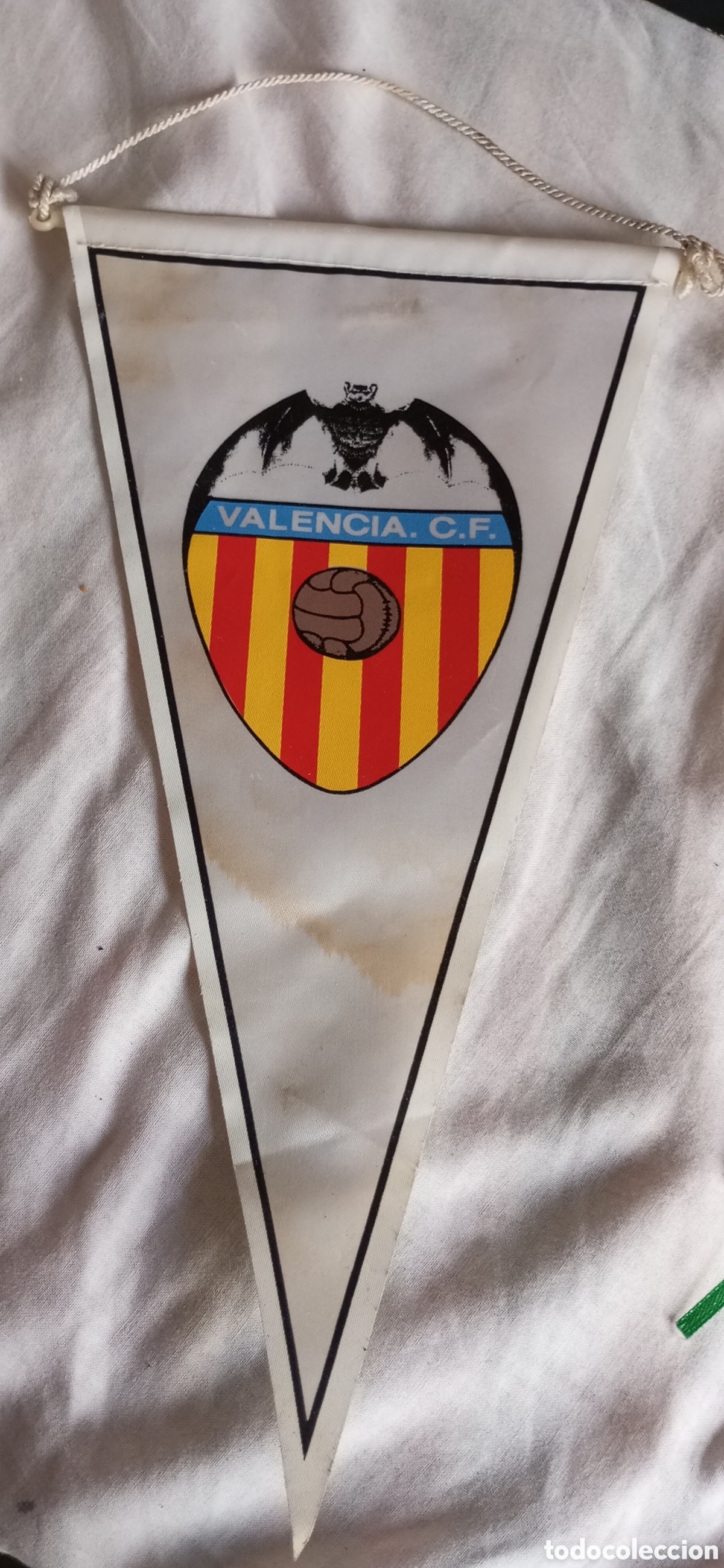 Coleccionismo deportivo: Antiguo bander&iacute;n Valencia C F. Serigrafia