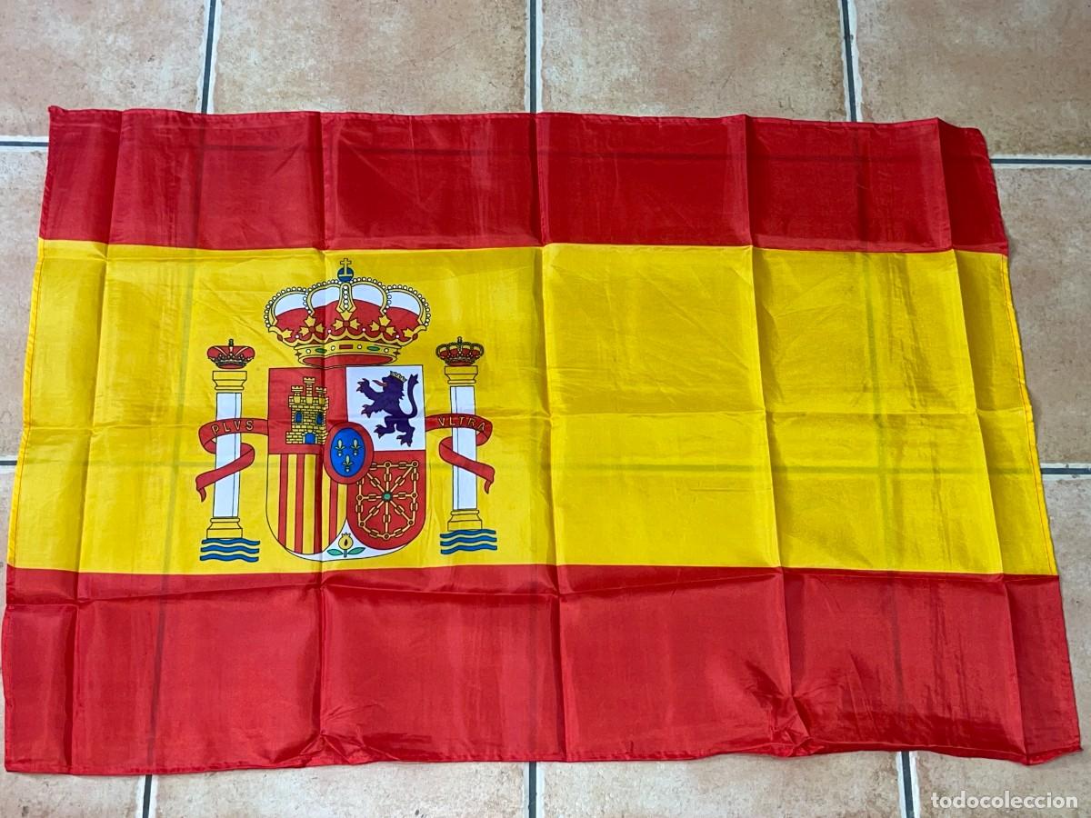 Coleccionismo deportivo: ESPA&Ntilde;A Bandera grande ligera 95 x 65 cm Selecci&oacute;n Espa&ntilde;ola eventos nacionales balcones madrid atleti