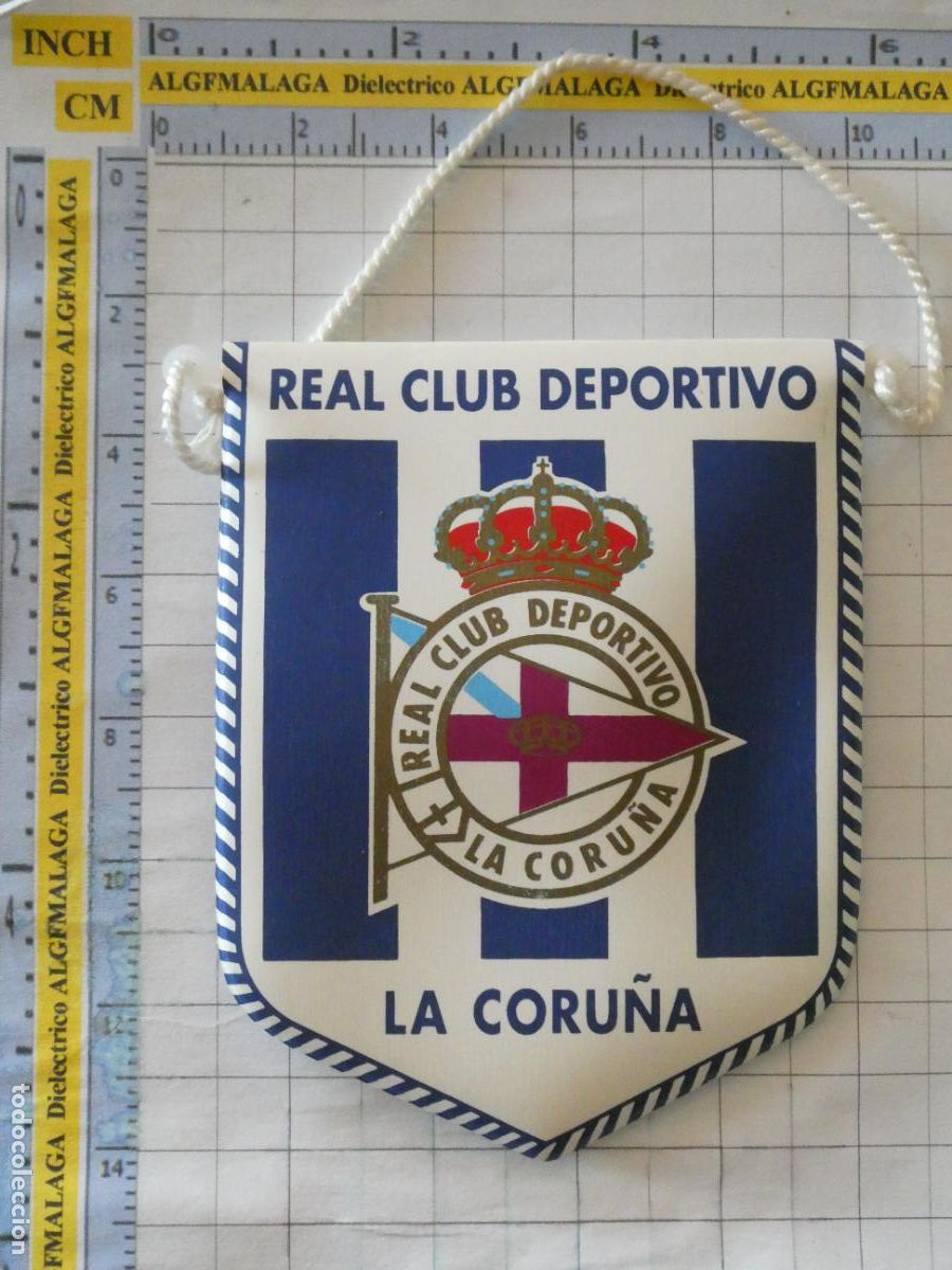 Collezionismo sportivo: BANDER&Iacute;N DE DEPORTES. F&Uacute;TBOL. REAL CLUB DEPORTIVO DE LA CORU&Ntilde;A