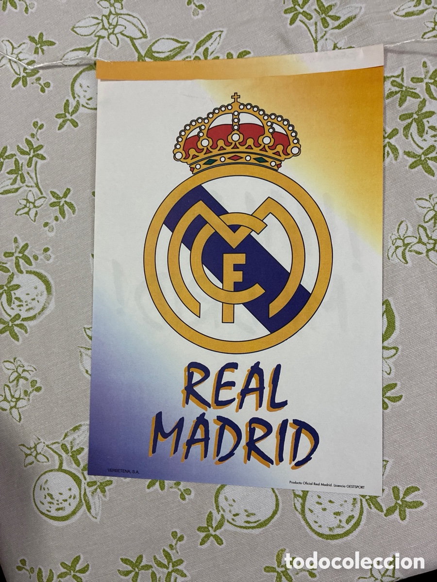 Coleccionismo deportivo: Banderola oficial Real Madrid - Verbetena S.A. (Licencia GESTSPORT) - Dos caras