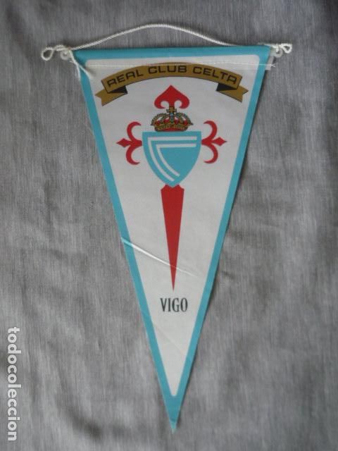 Coleccionismo deportivo: VIGO REAL CLUB CELTA BANDERIN FUTBOL